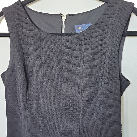 Just Taylor Witchy Office Goth Classic Black Sleeveless Textured Sheath Dress - Picture 2 of 8